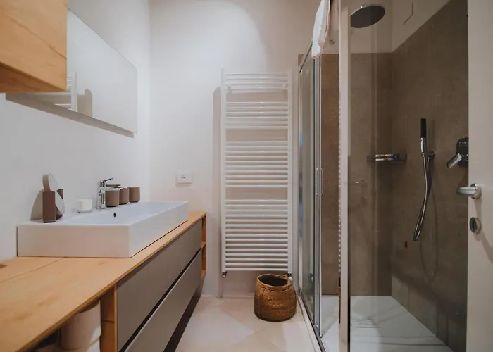 Exclusive Garden With View & Pool ムッソ