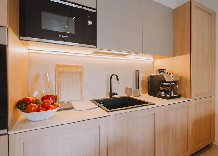 Exclusive Garden With View & Pool * Муссо