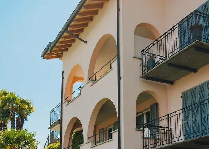 Апартаменты Exclusive Garden With View & Pool