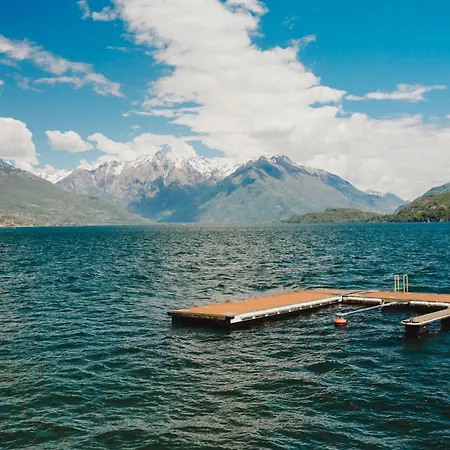 Lägenhet Exclusive Garden With View & Pool Musso